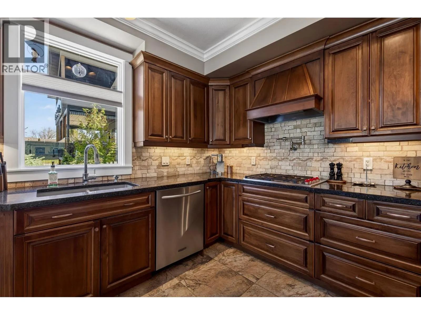 7511 Brooks Lane Unit# 102