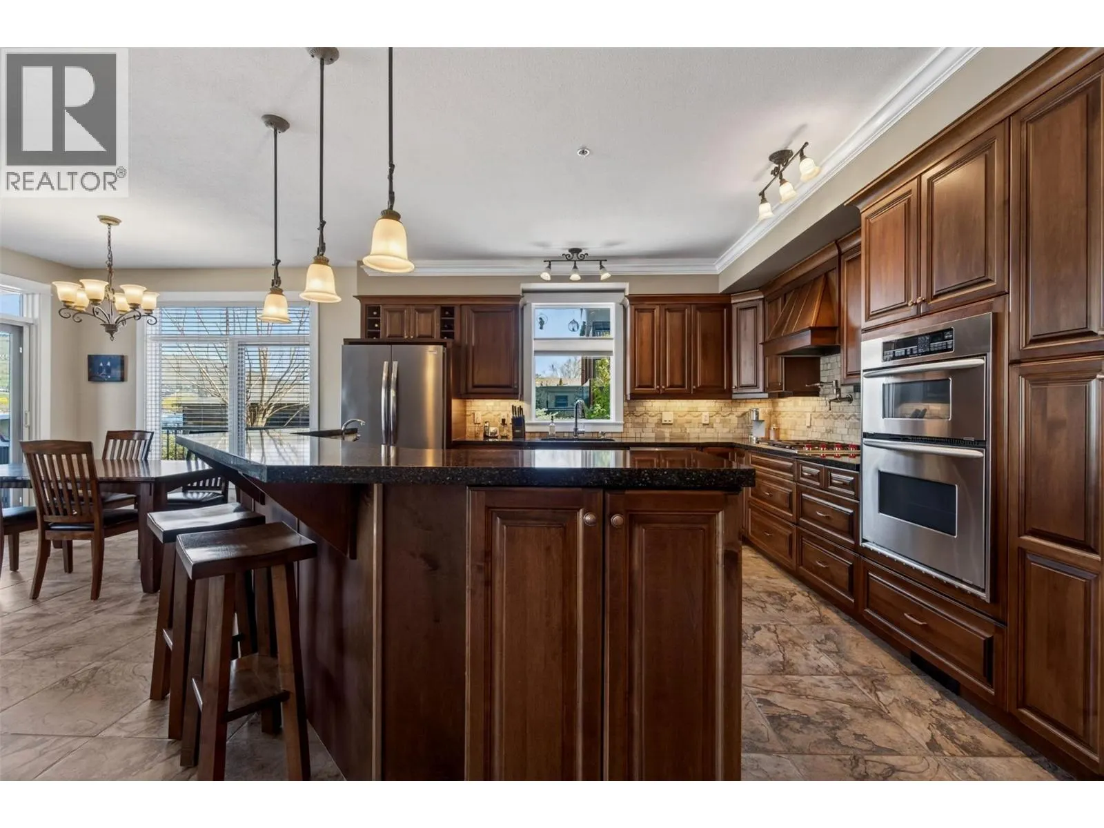 7511 Brooks Lane Unit# 102