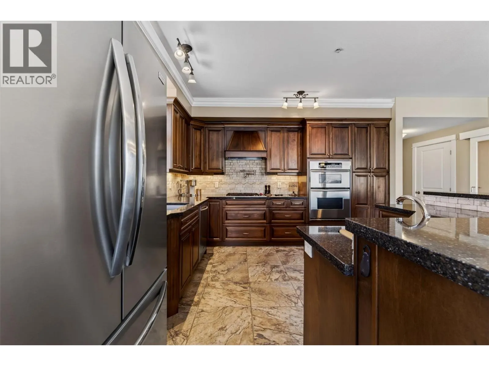 7511 Brooks Lane Unit# 102