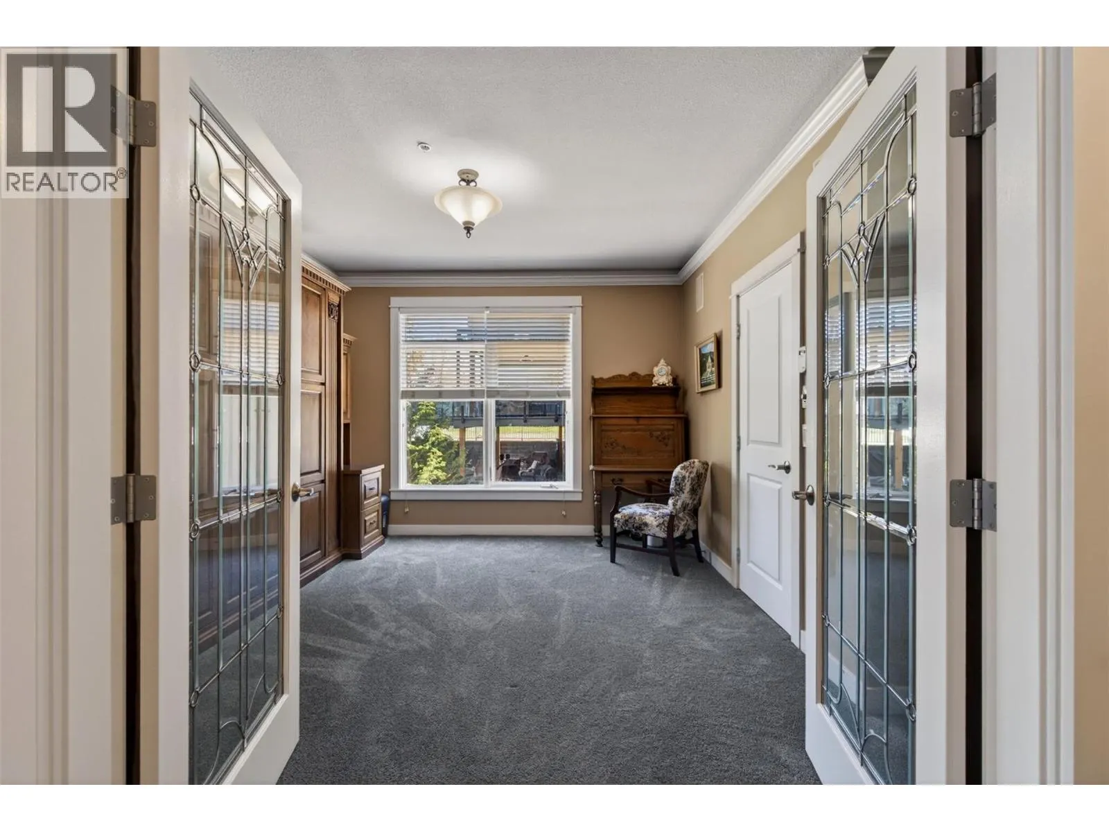 7511 Brooks Lane Unit# 102