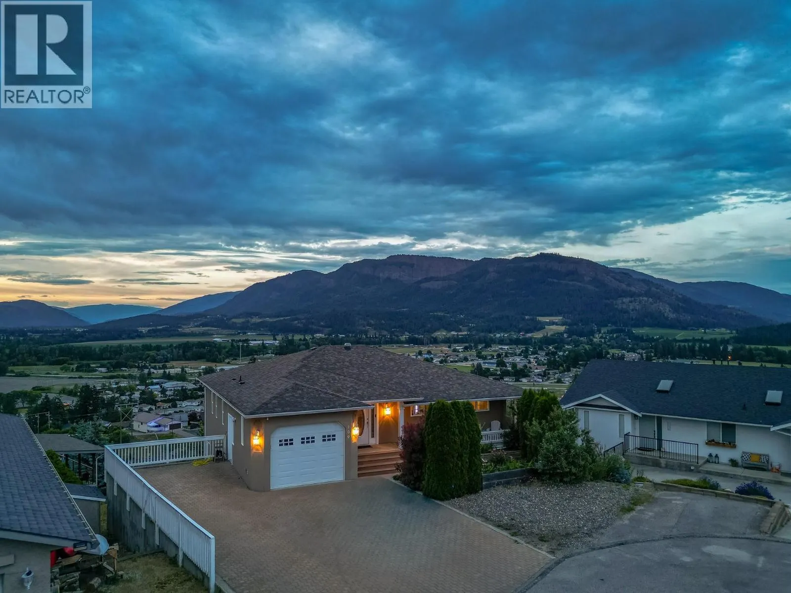 109 Revel Crescent