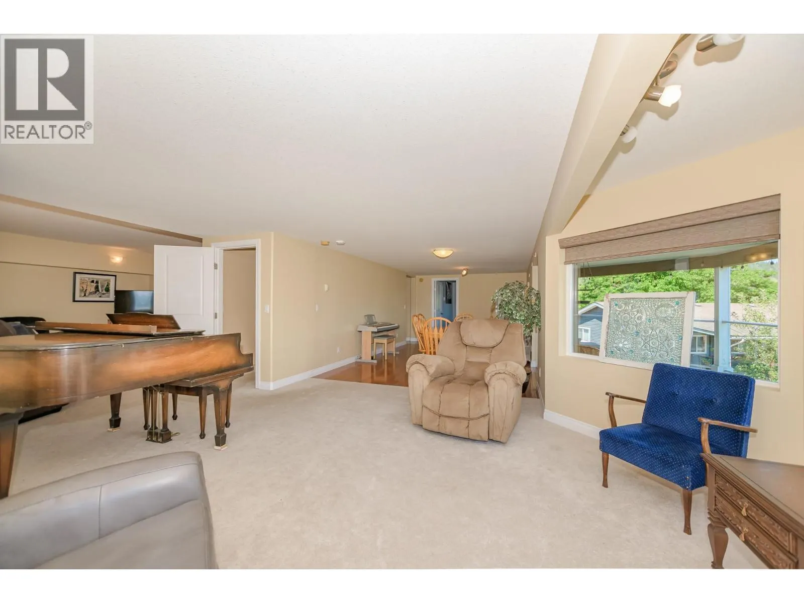 109 Revel Crescent