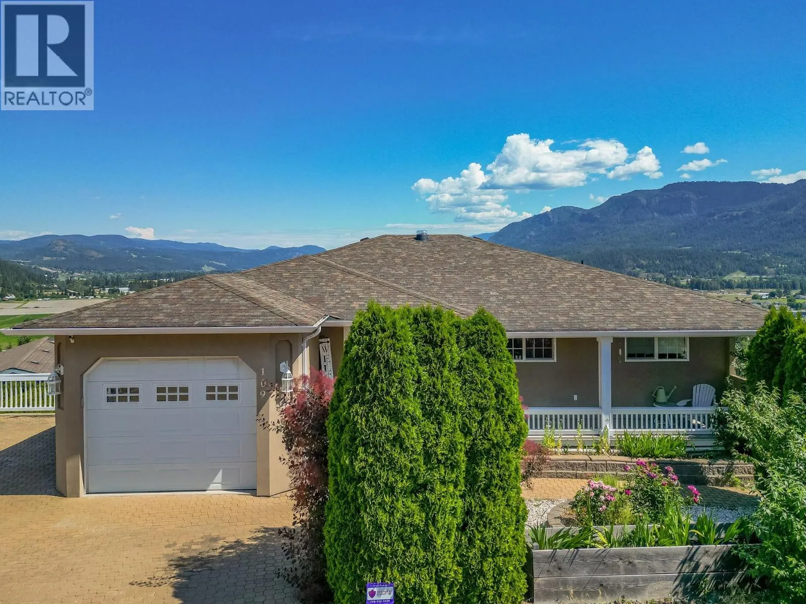 109 Revel Crescent