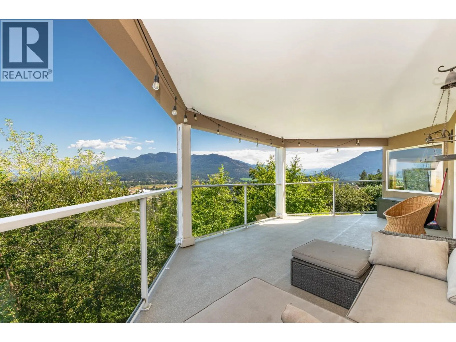 109 Revel Crescent
