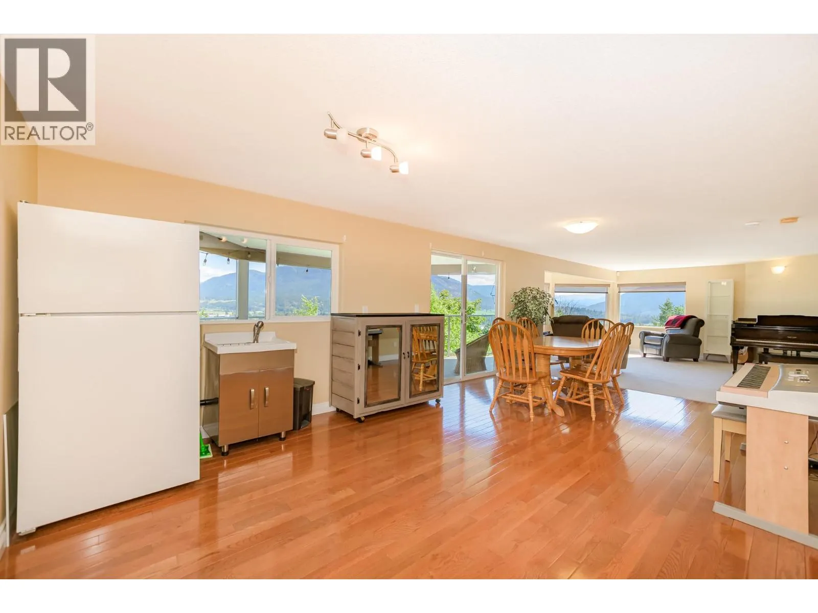 109 Revel Crescent