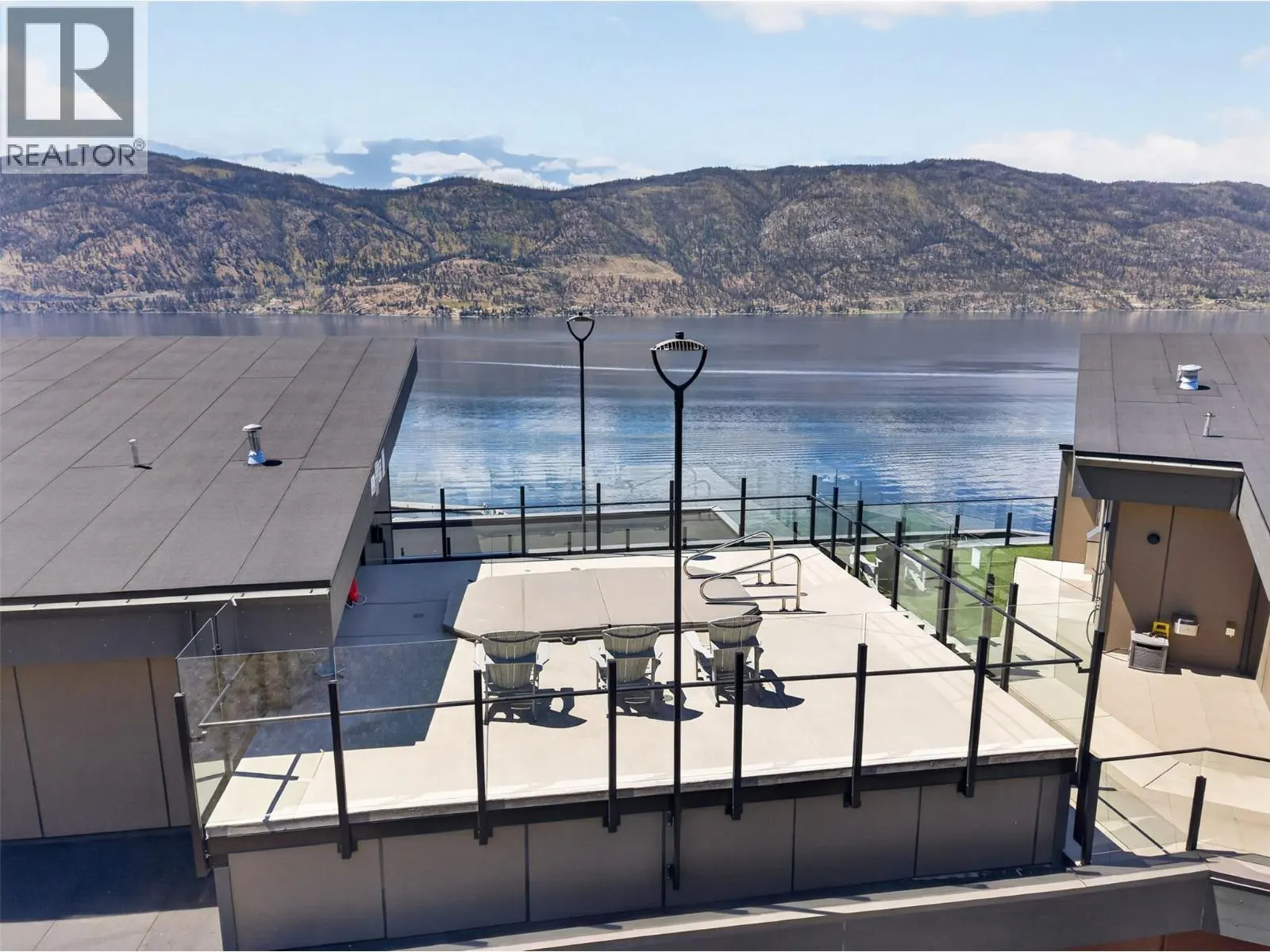 3434 Mckinley Beach Drive Unit# 101