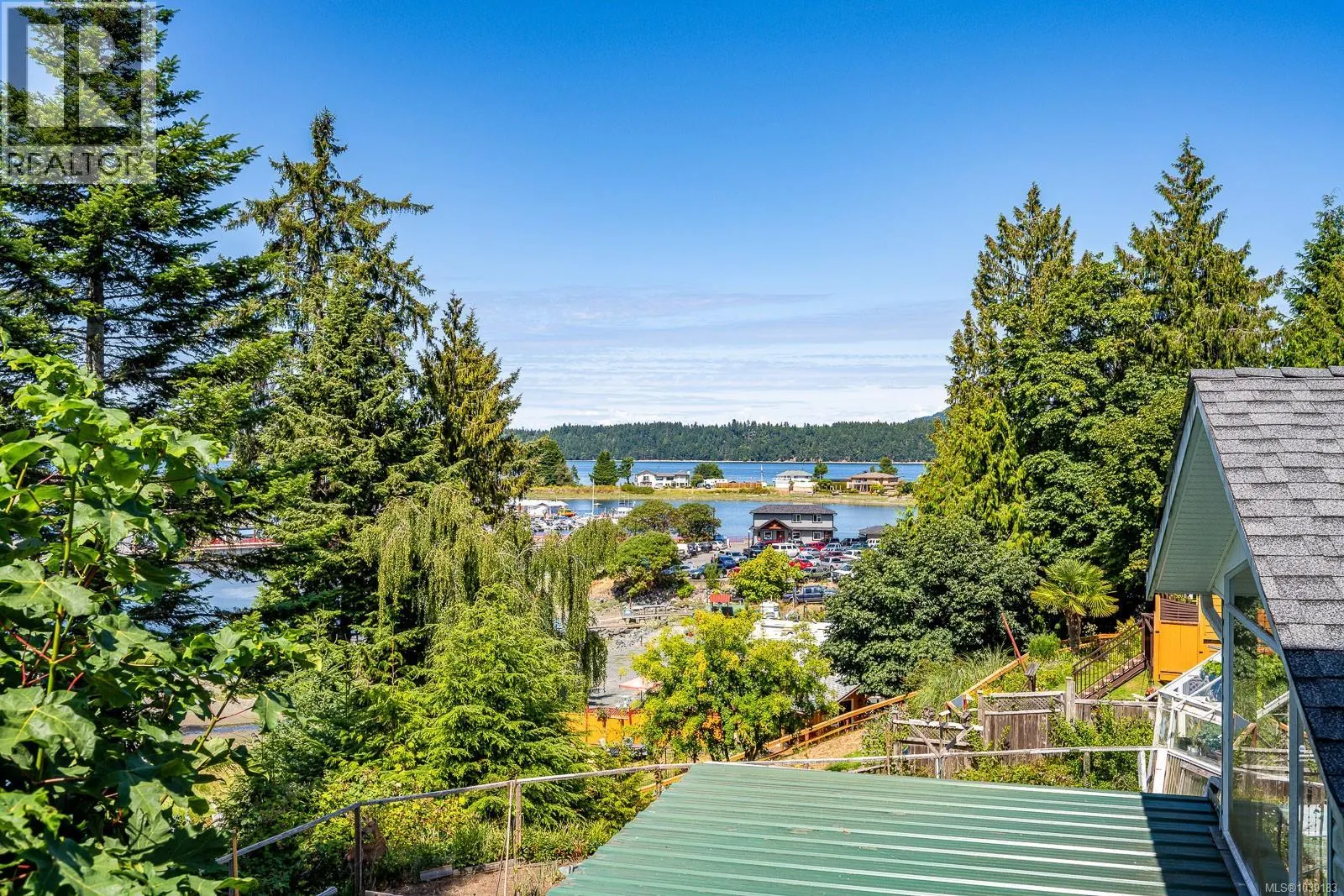 200 Crome Point Rd