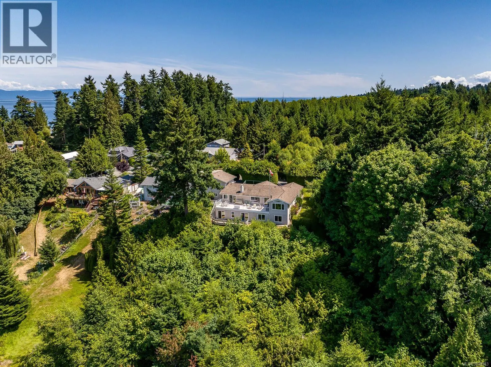 200 Crome Point Rd