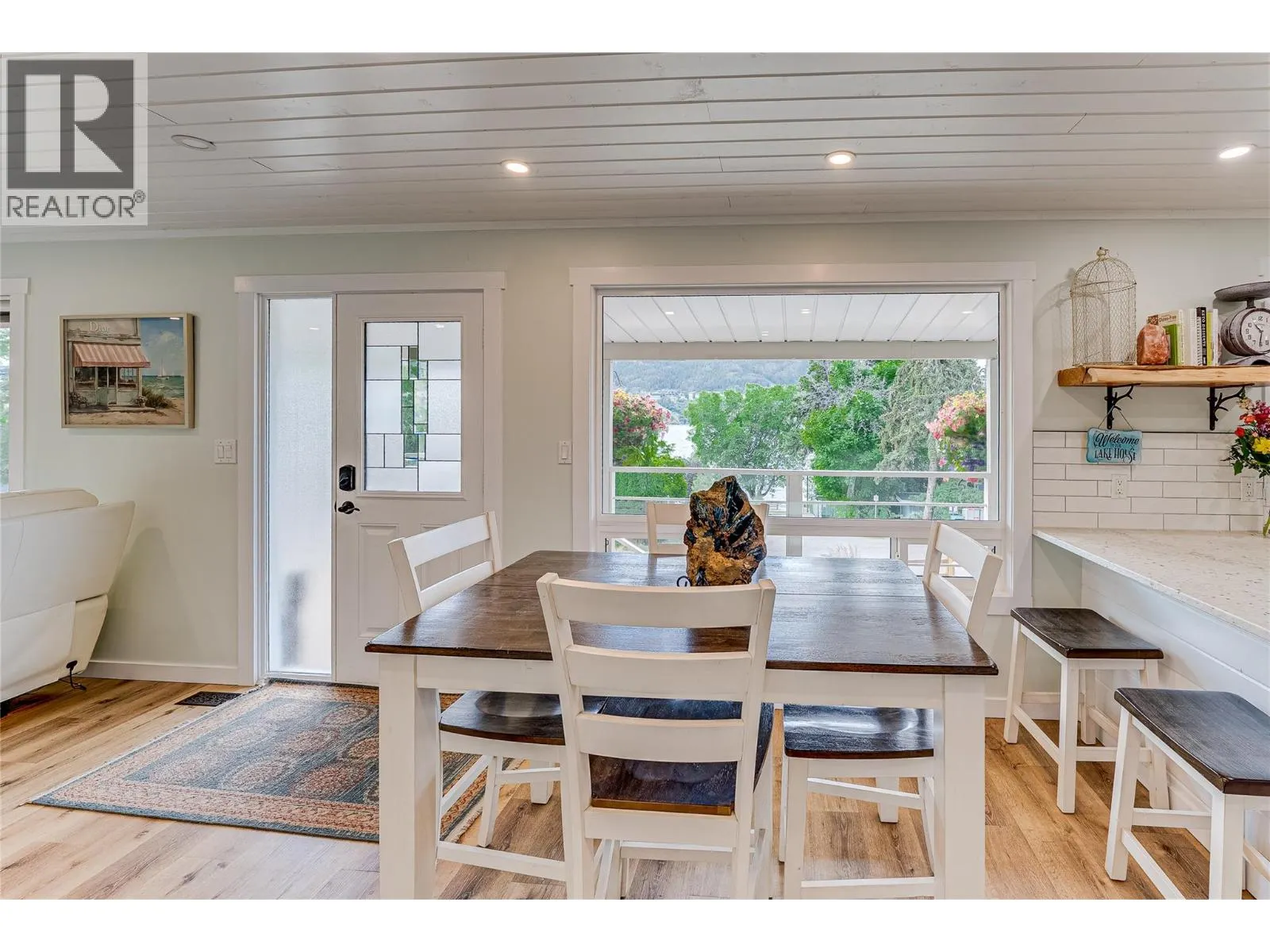 8067 Beachcomber Bay Road