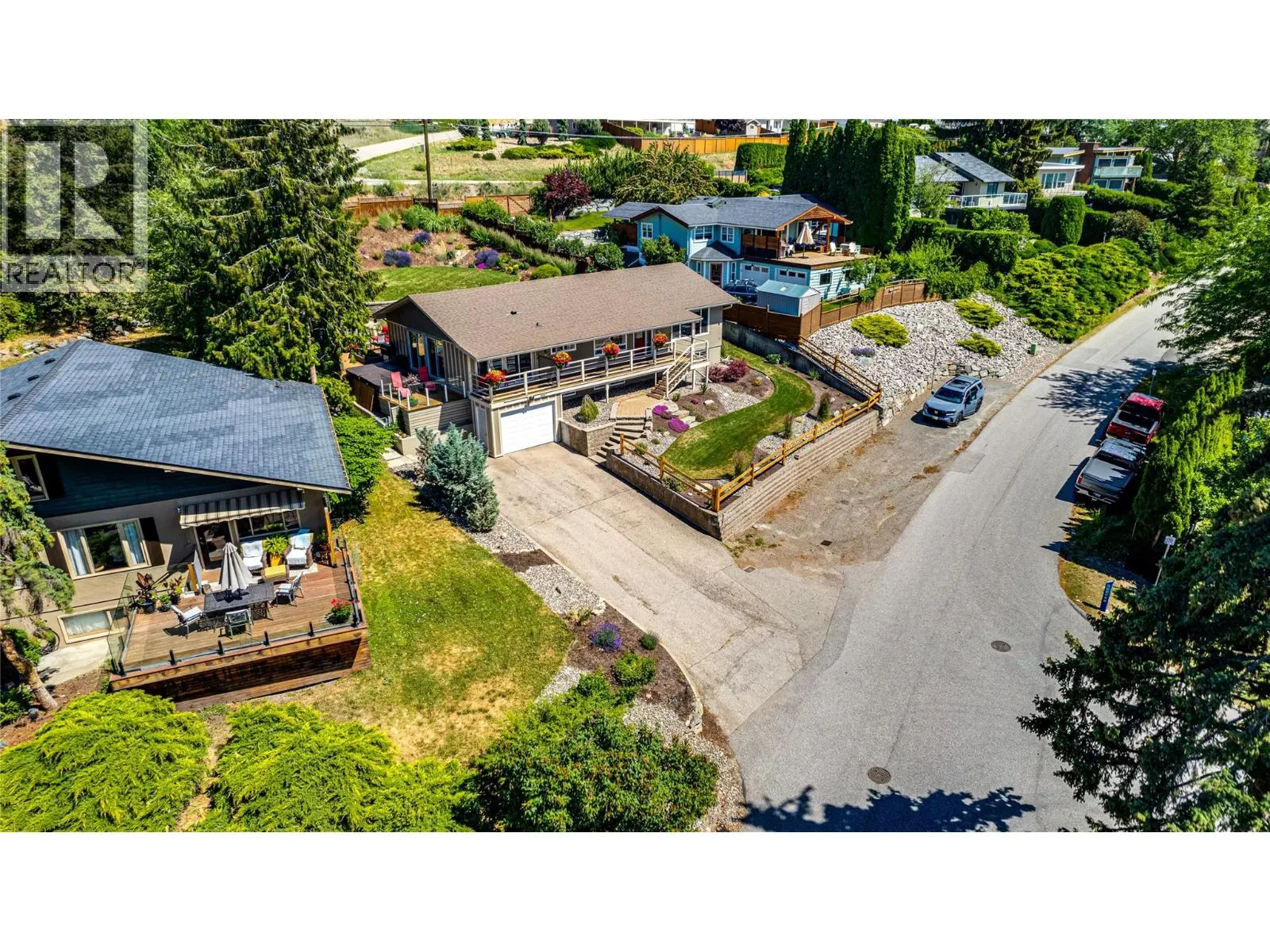 8067 Beachcomber Bay Road