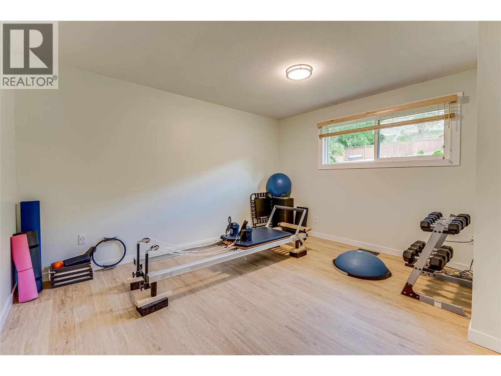 8067 Beachcomber Bay Road