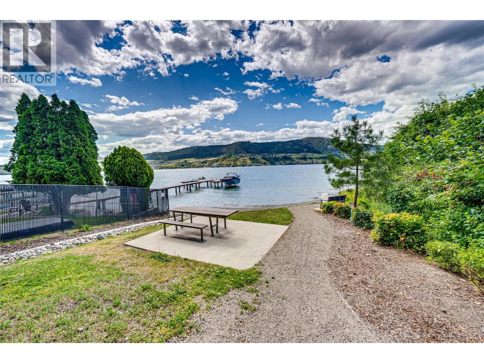 8067 Beachcomber Bay Road