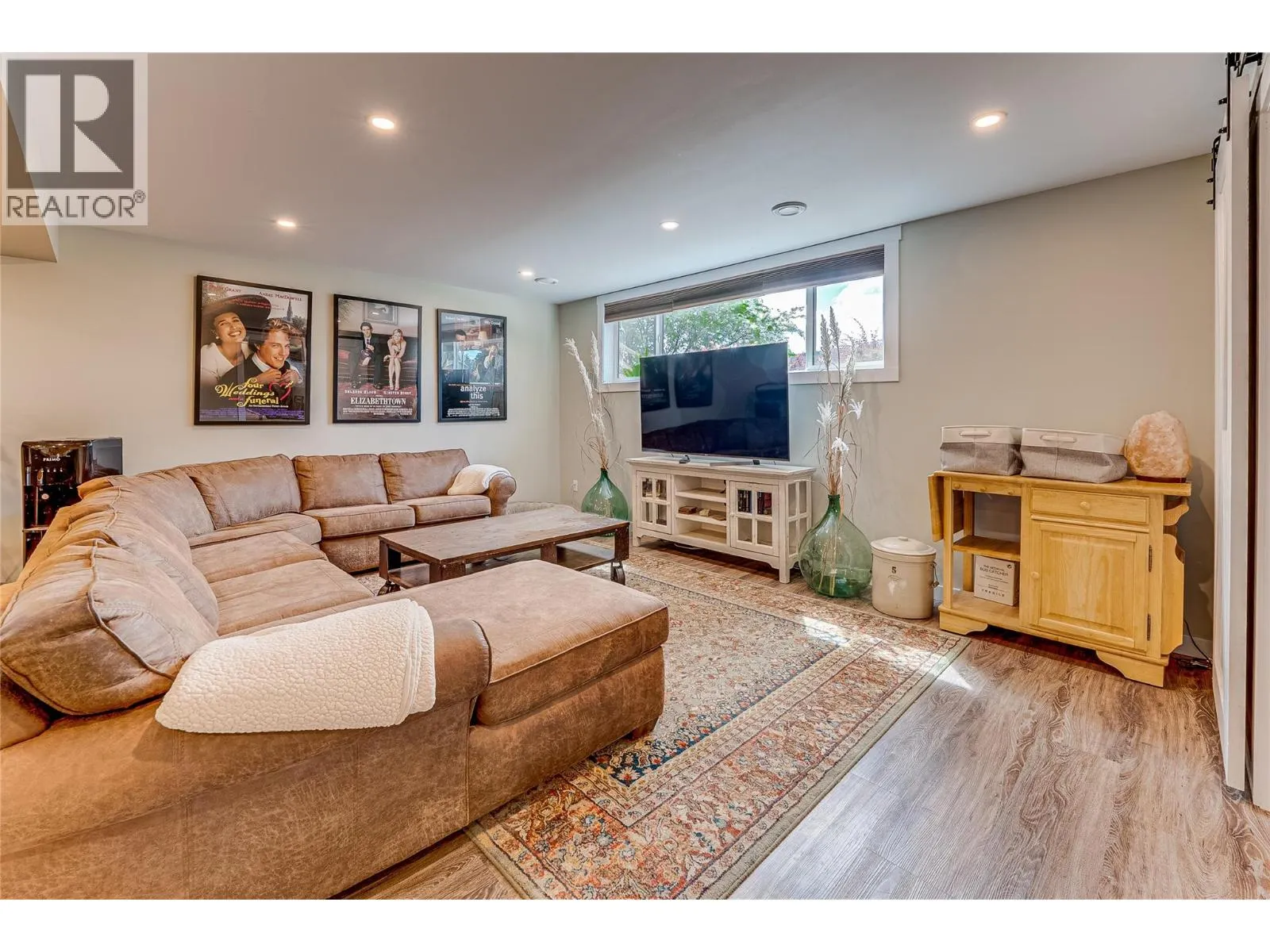 8067 Beachcomber Bay Road
