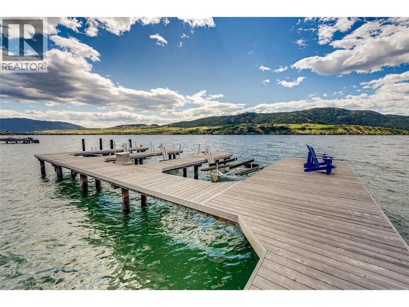 8067 Beachcomber Bay Road