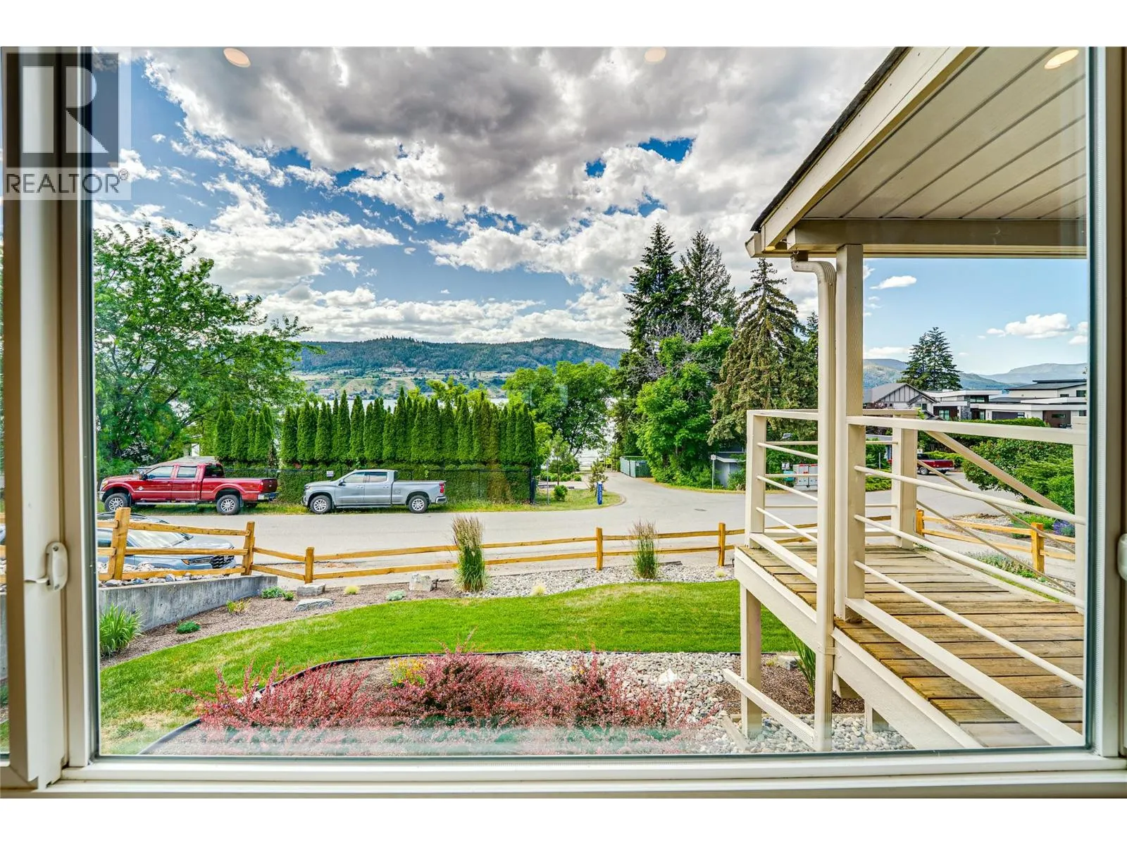 8067 Beachcomber Bay Road