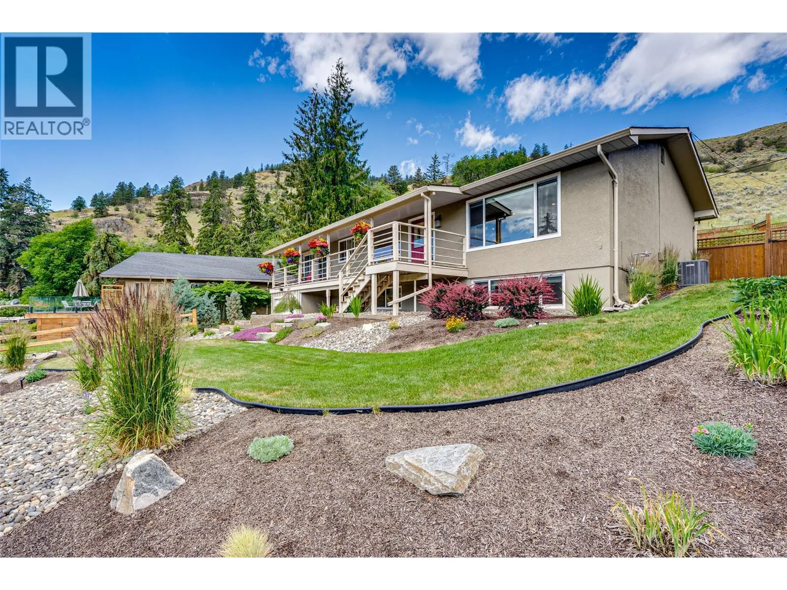 8067 Beachcomber Bay Road