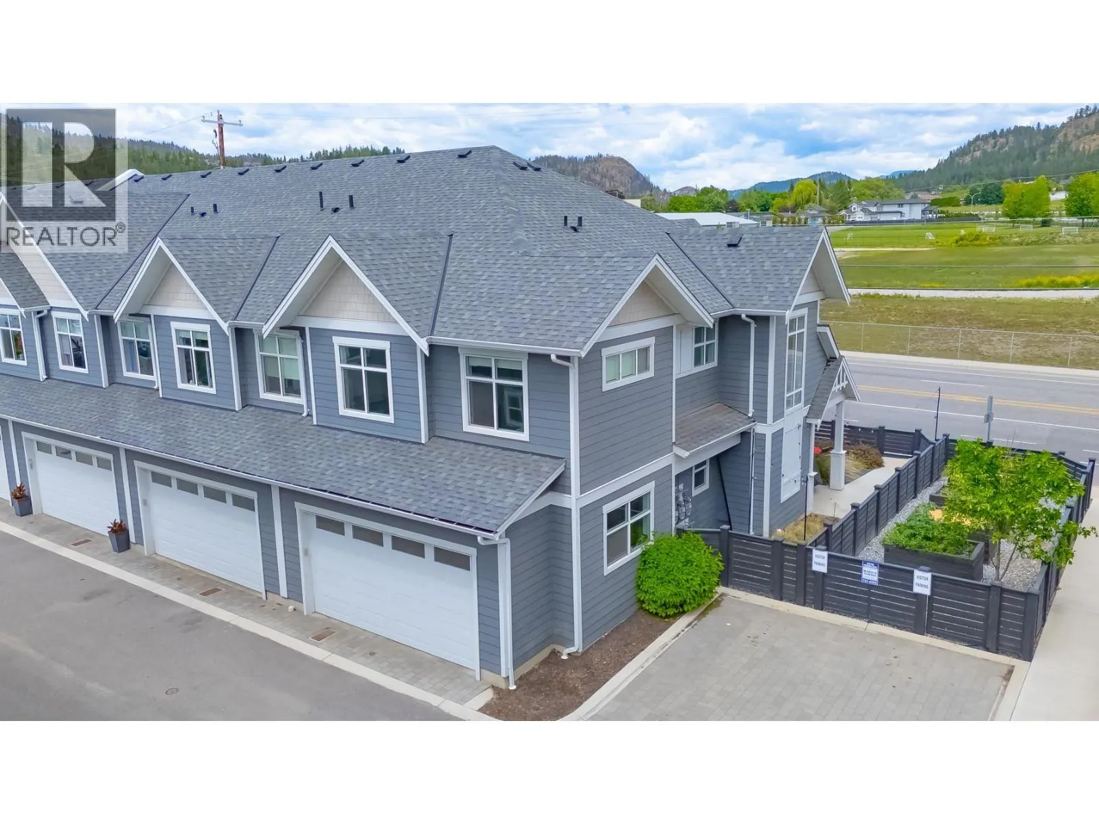 115 Wyndham Crescent Unit# 7
