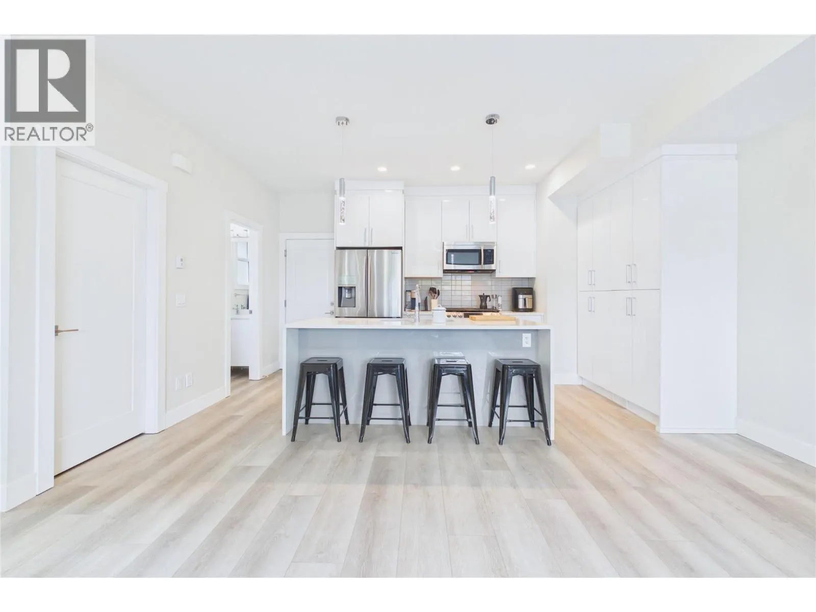 115 Wyndham Crescent Unit# 7