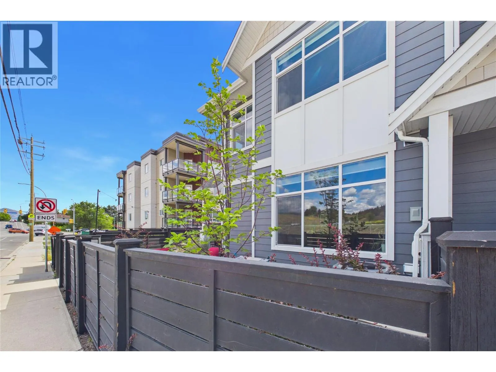 115 Wyndham Crescent Unit# 7