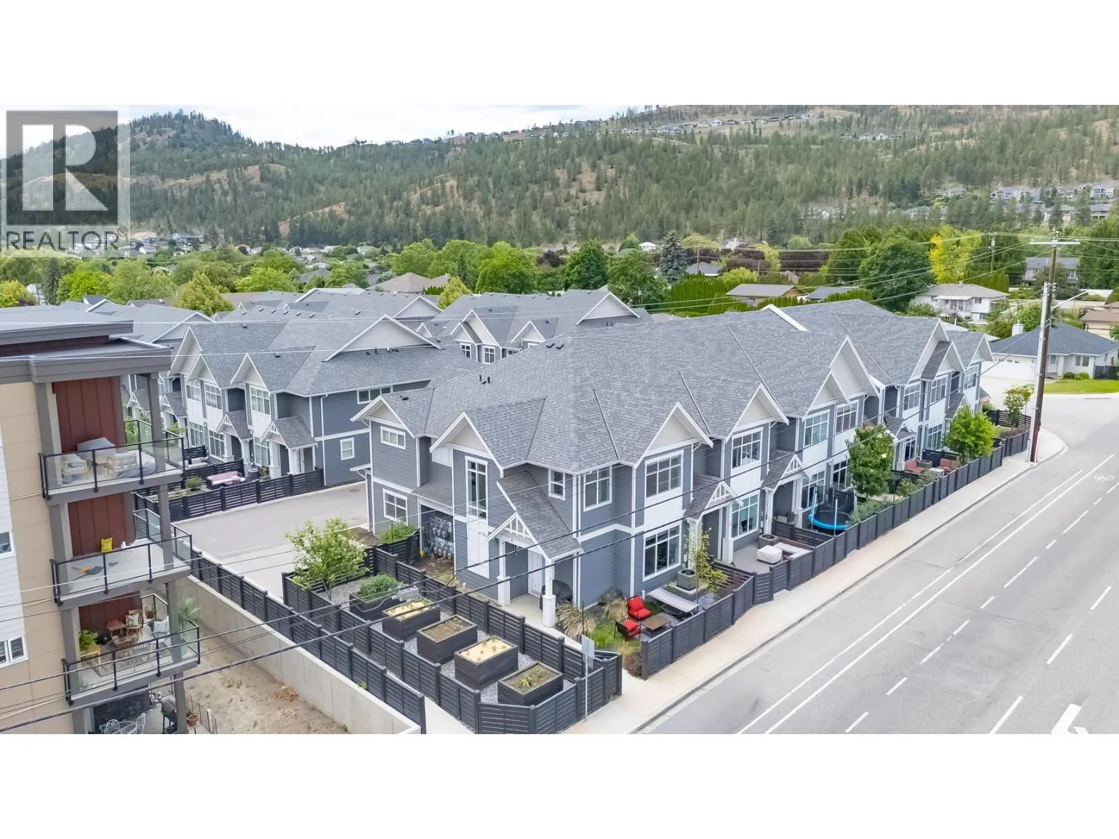 115 Wyndham Crescent Unit# 7