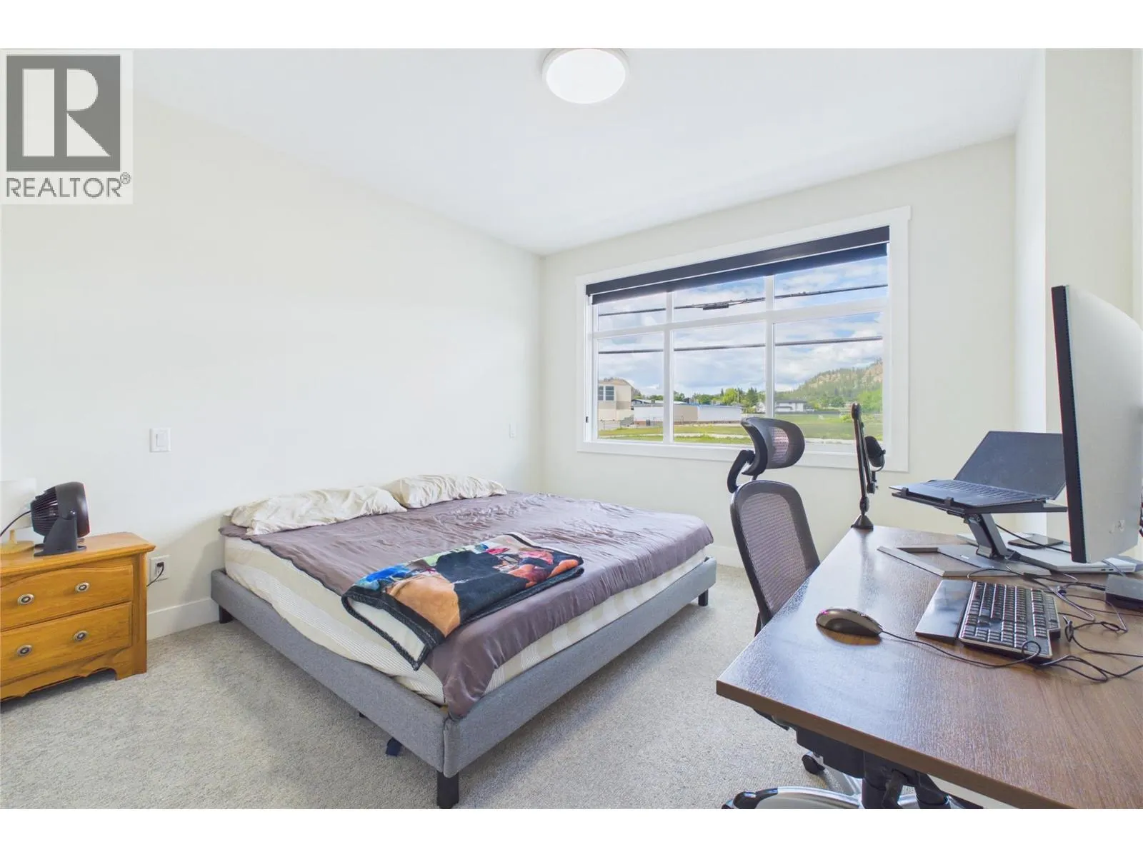 115 Wyndham Crescent Unit# 7
