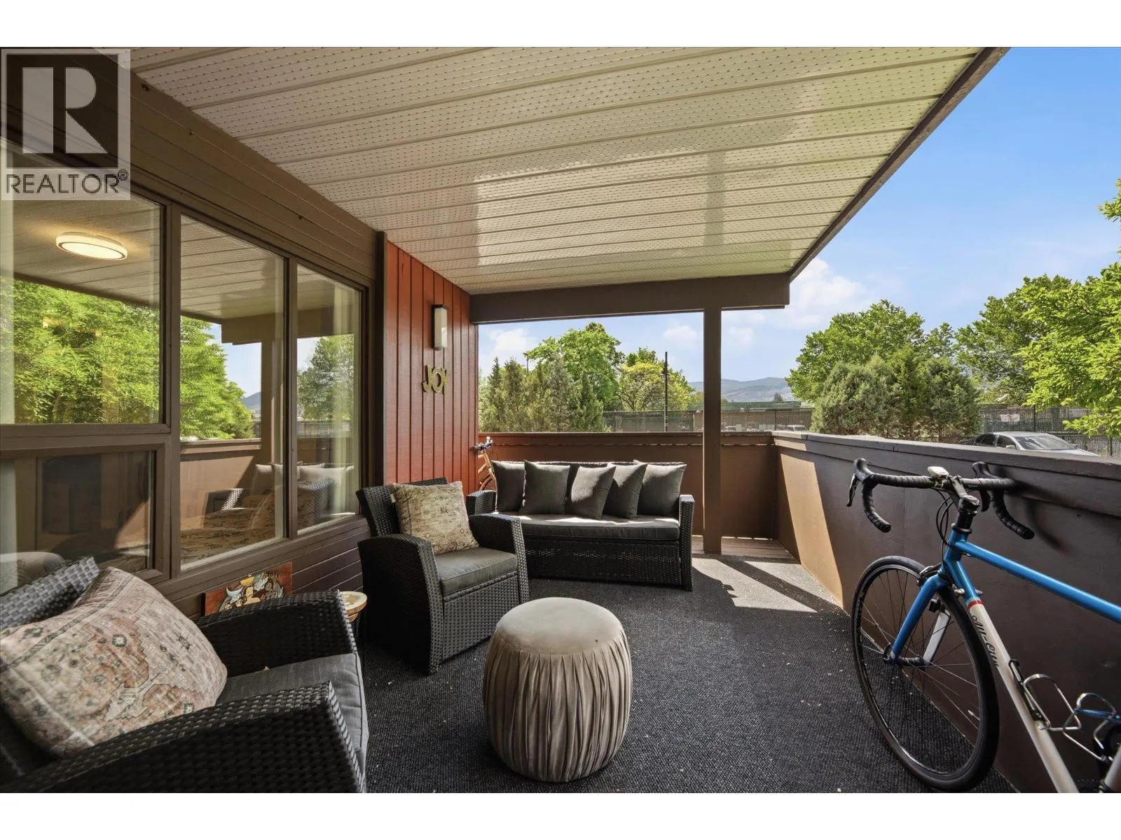 1870 Parkinson Way Unit# 101