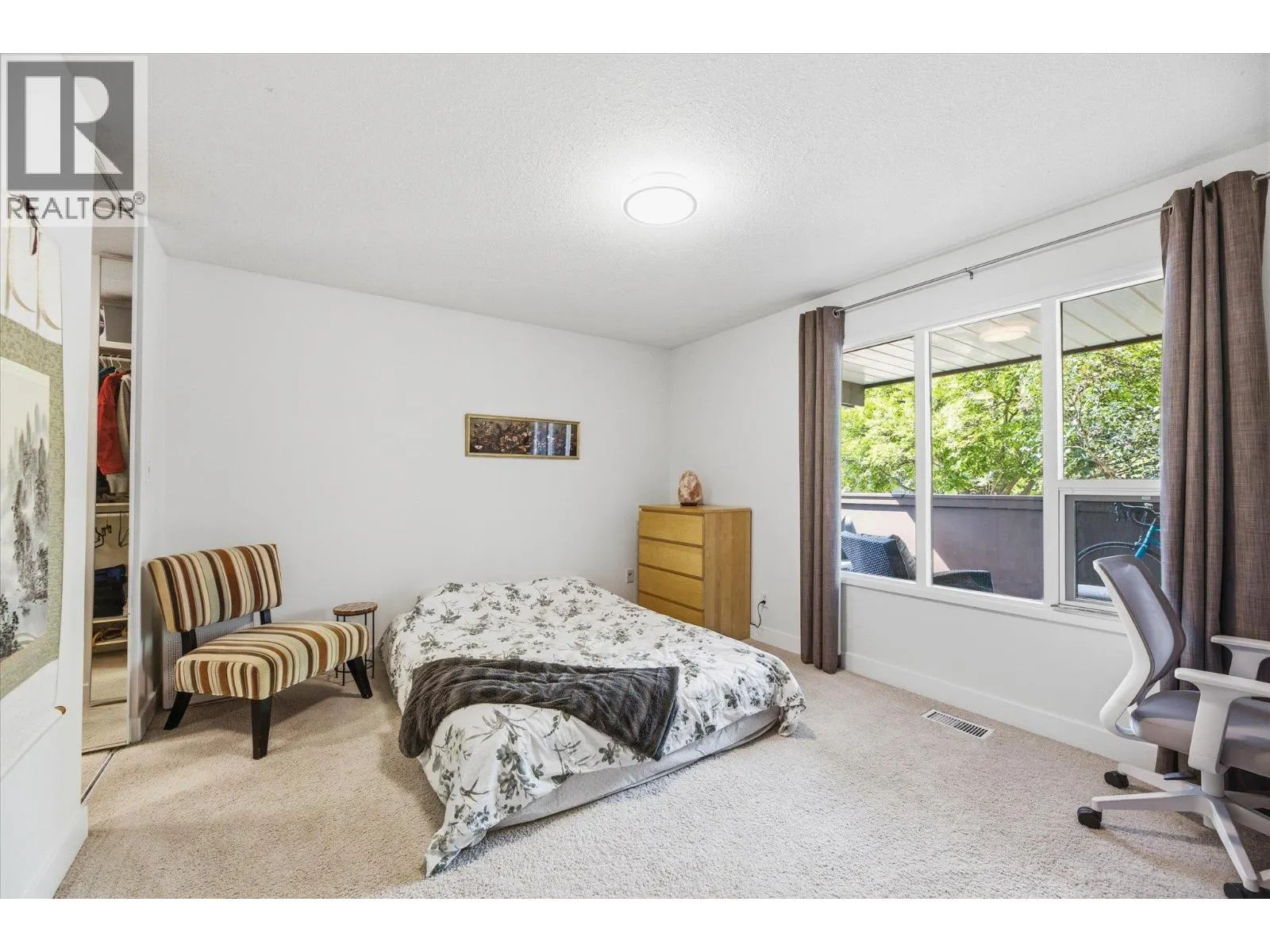 1870 Parkinson Way Unit# 101
