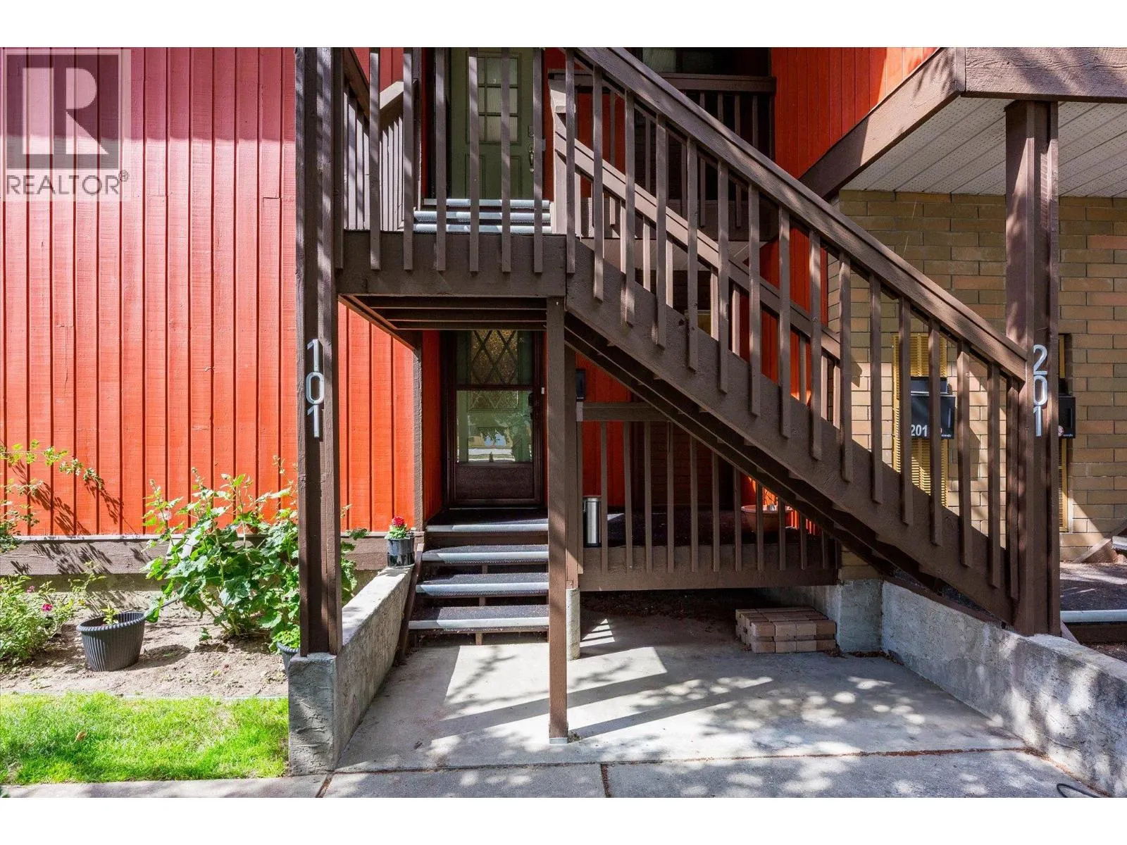 1870 Parkinson Way Unit# 101