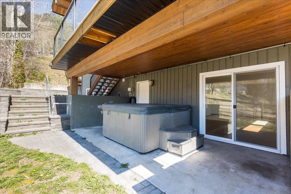 633 Jorgensen Road