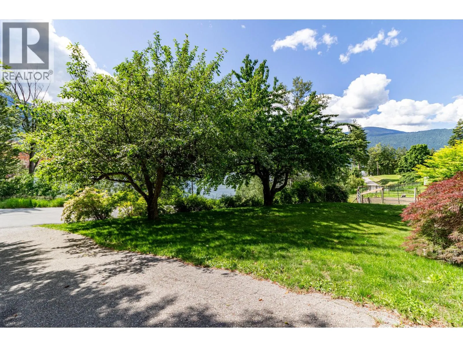 633 Jorgensen Road