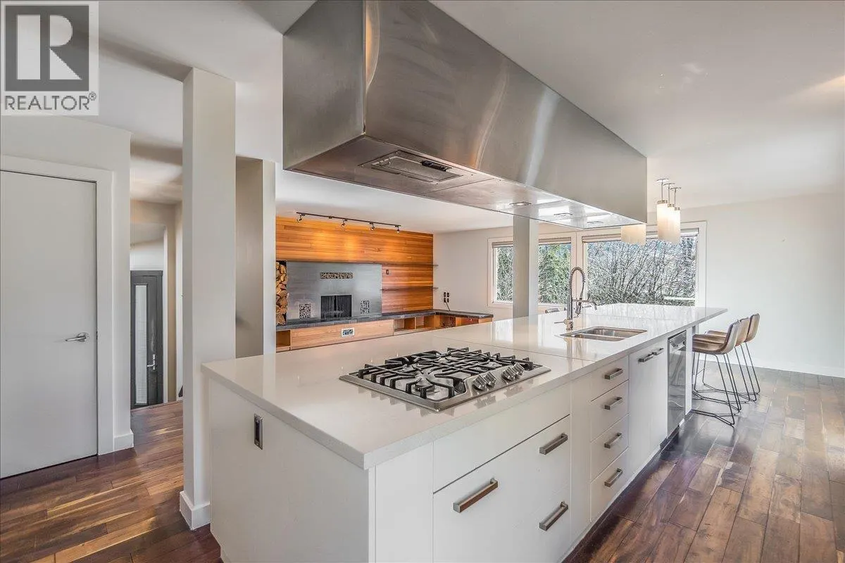633 Jorgensen Road