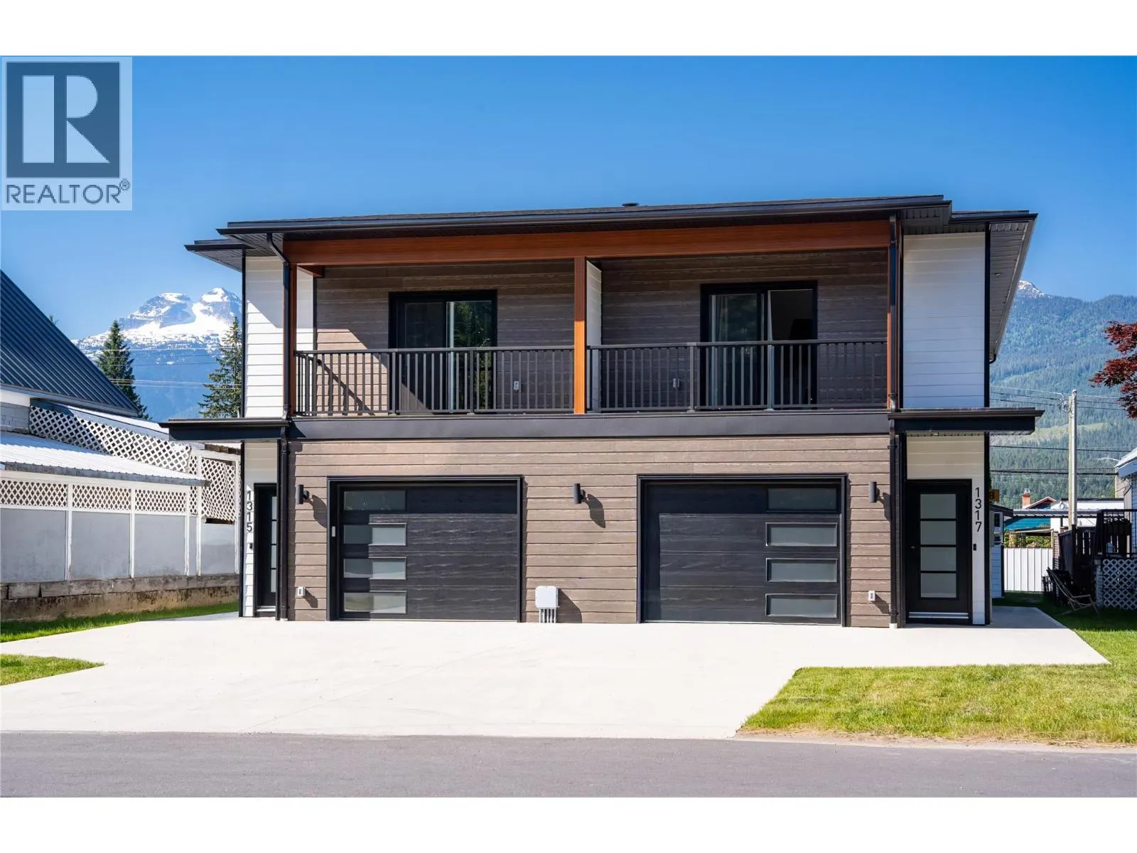 1315/1317 Third Street W