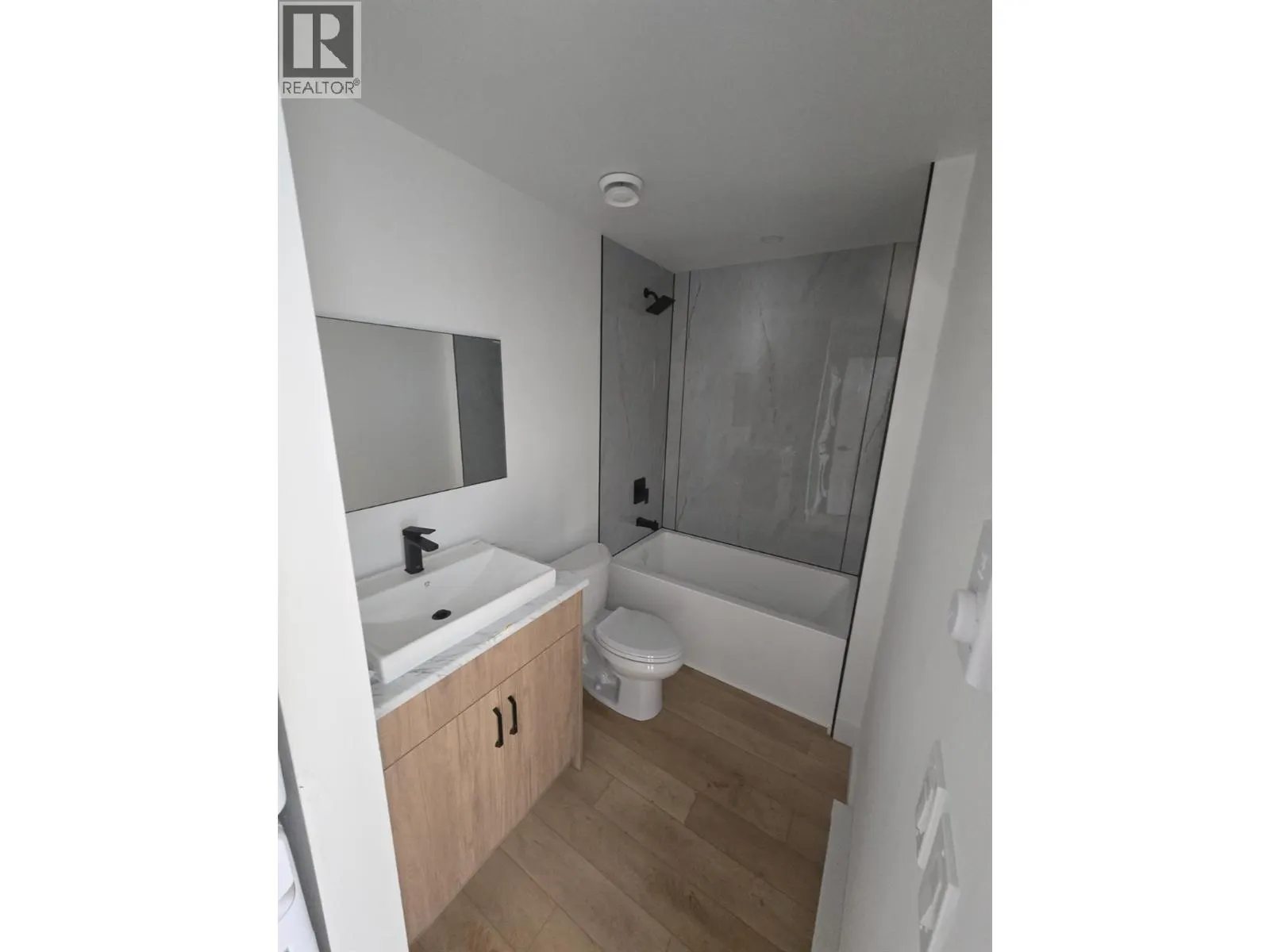 1315/1317 Third Street W