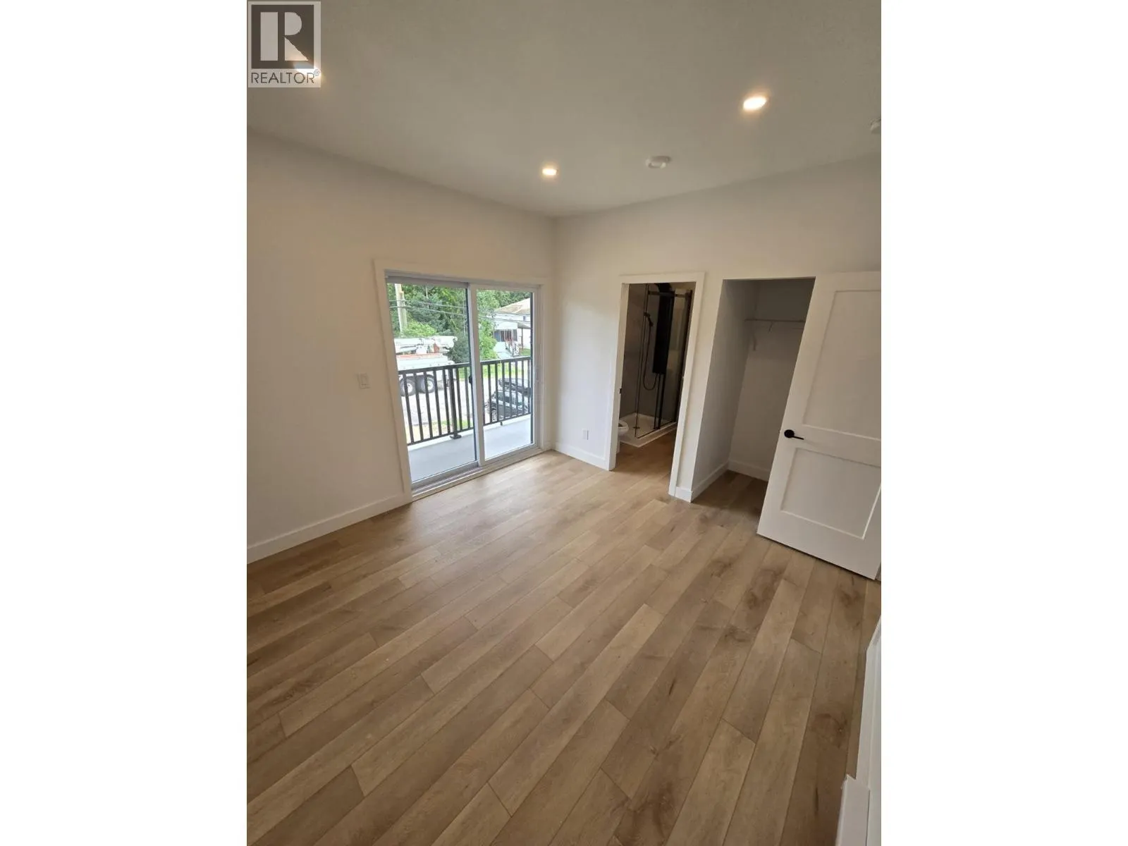 1315/1317 Third Street W