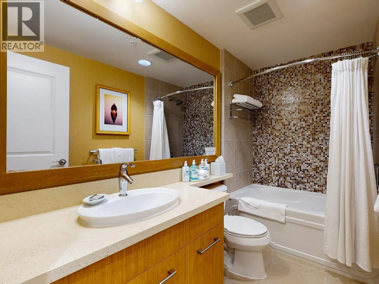 15 PARK Place Unit# 14