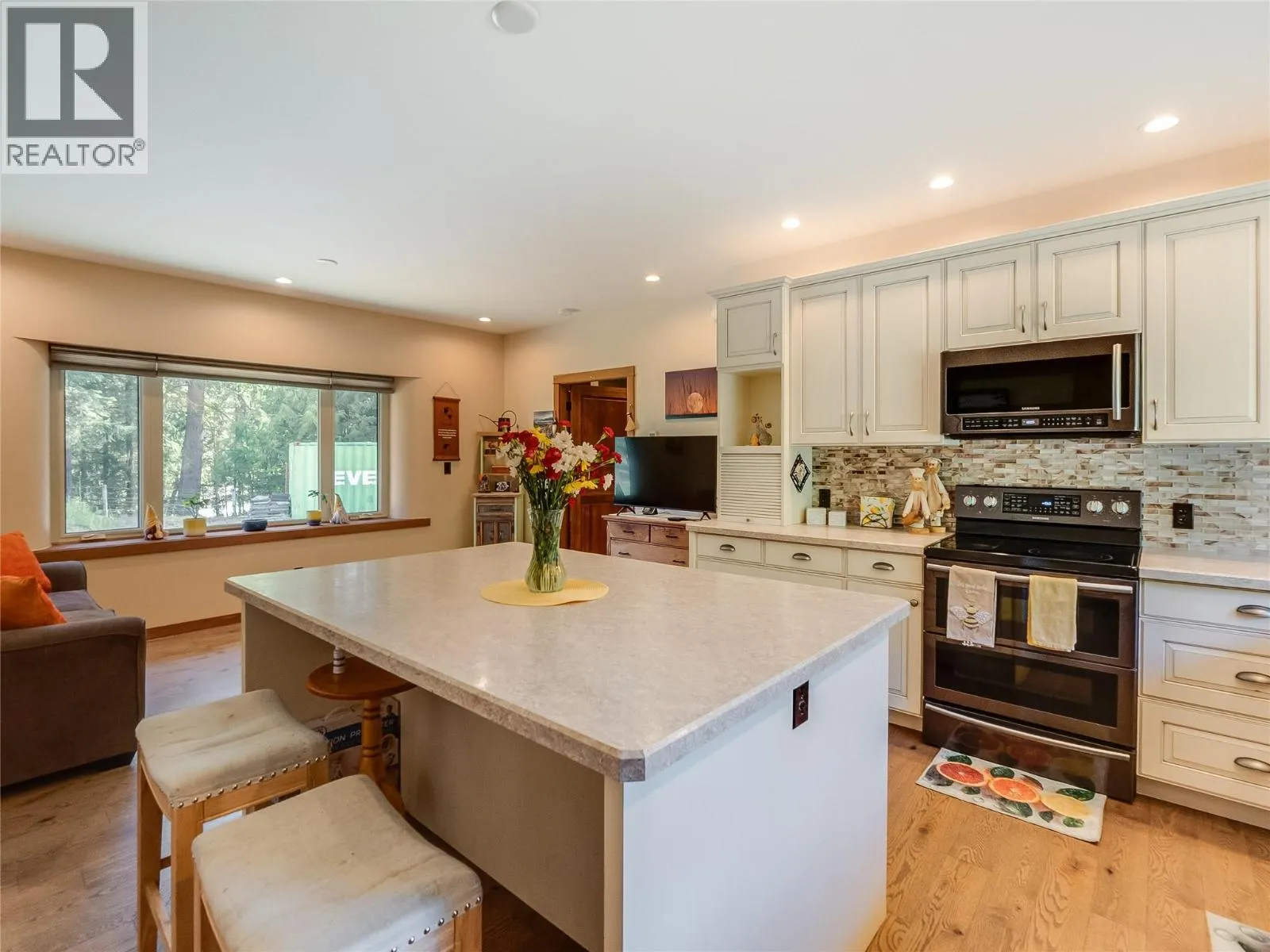 3781 Pass Creek Road