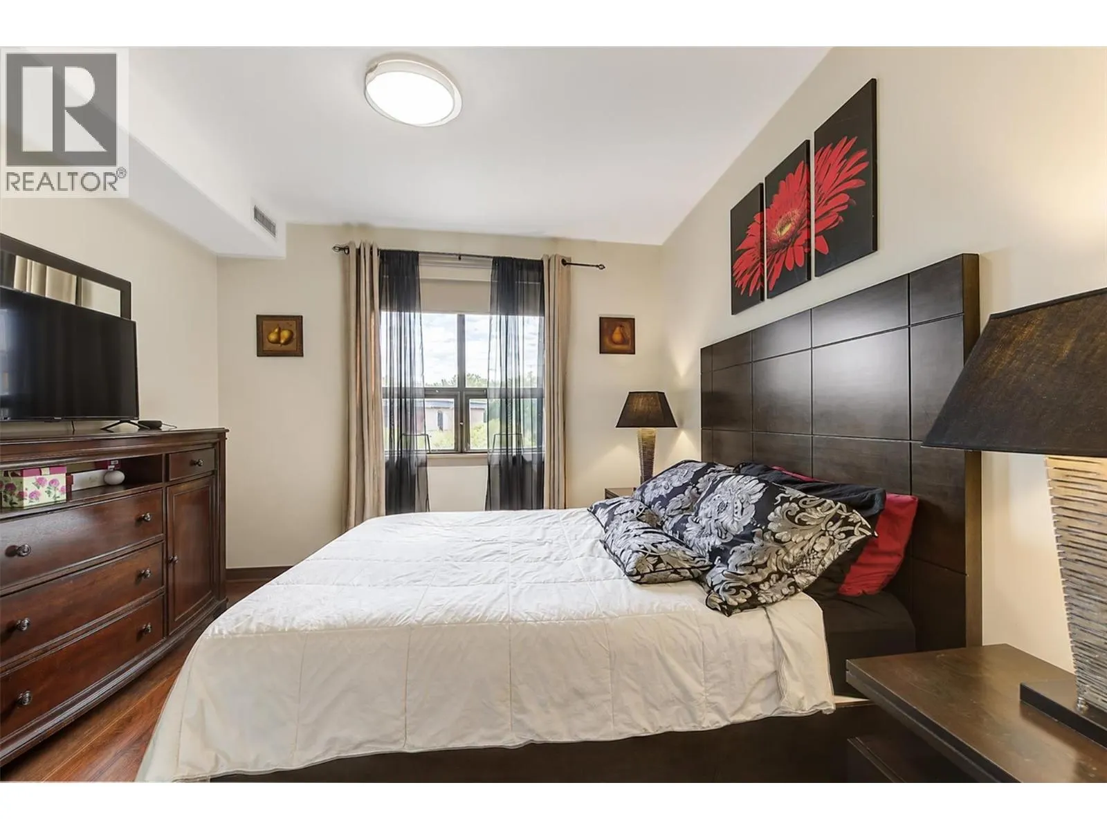 654 Cook Road Unit# 542 Lot# 134