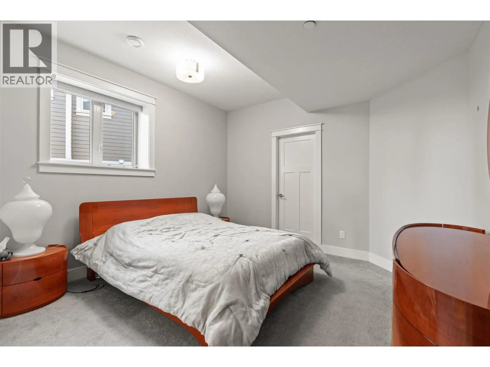 246 Dormie Place