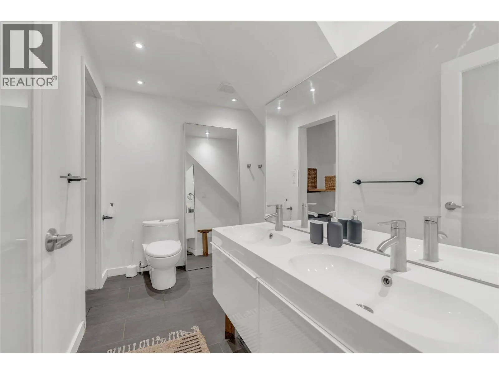 506 North Beach Road Unit# 1