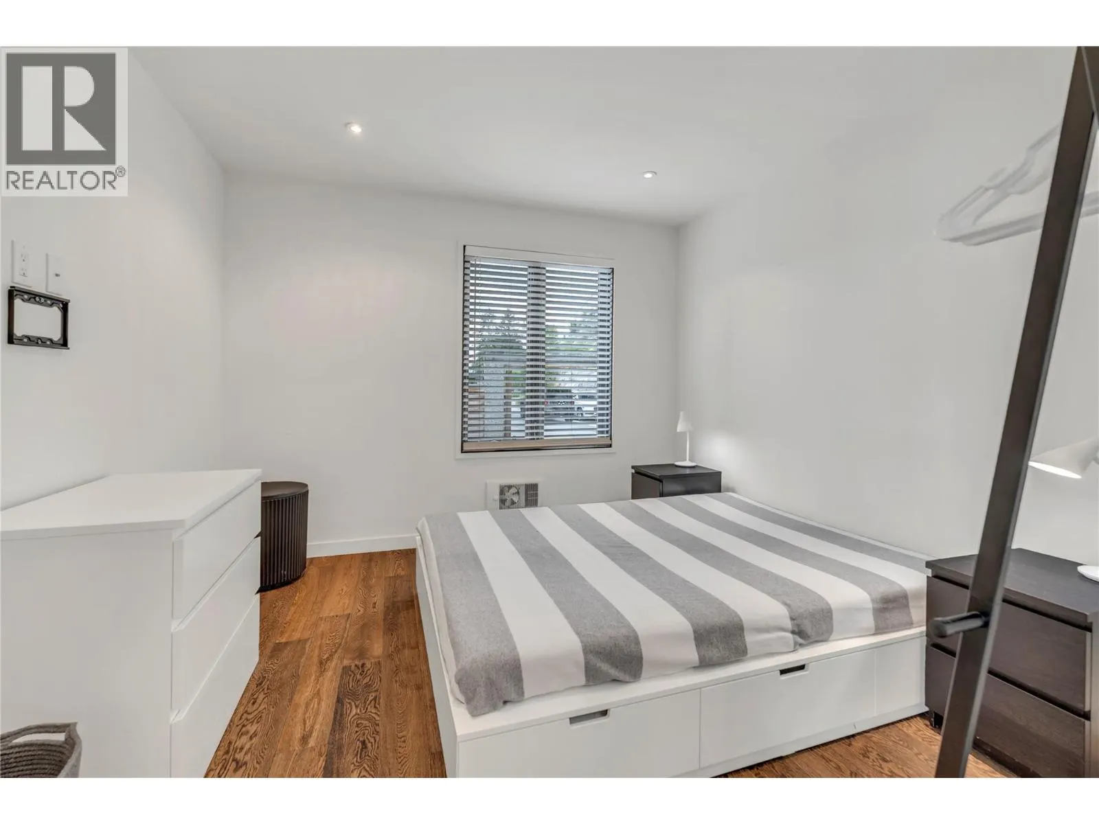 506 North Beach Road Unit# 1