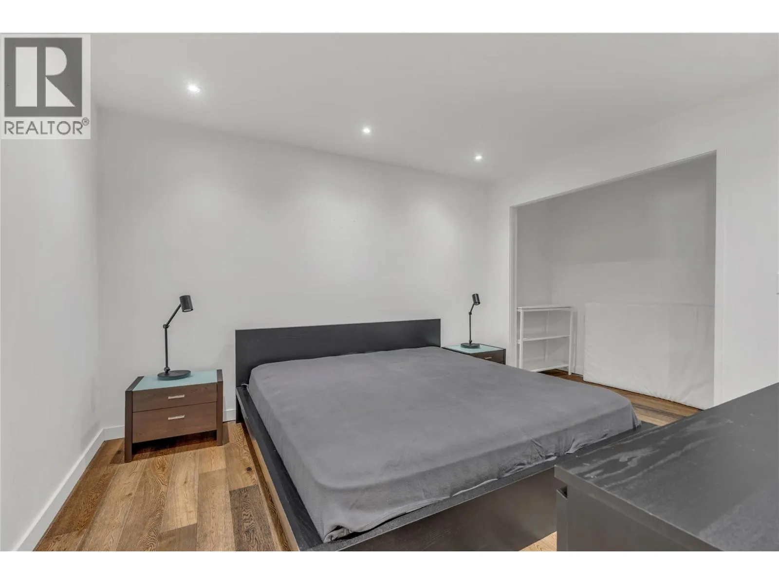 506 North Beach Road Unit# 1