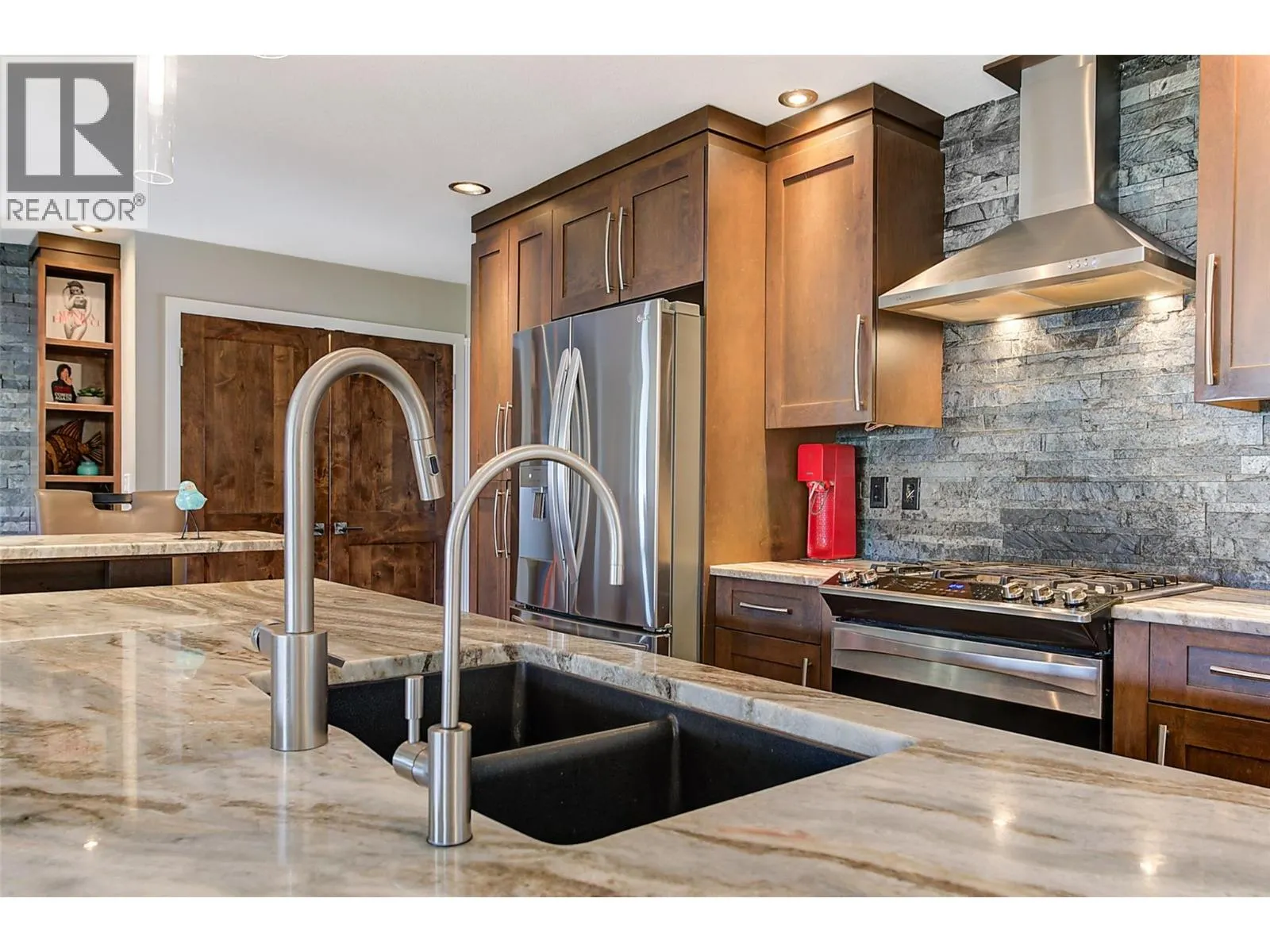 371 Valley Road Unit# 1-3