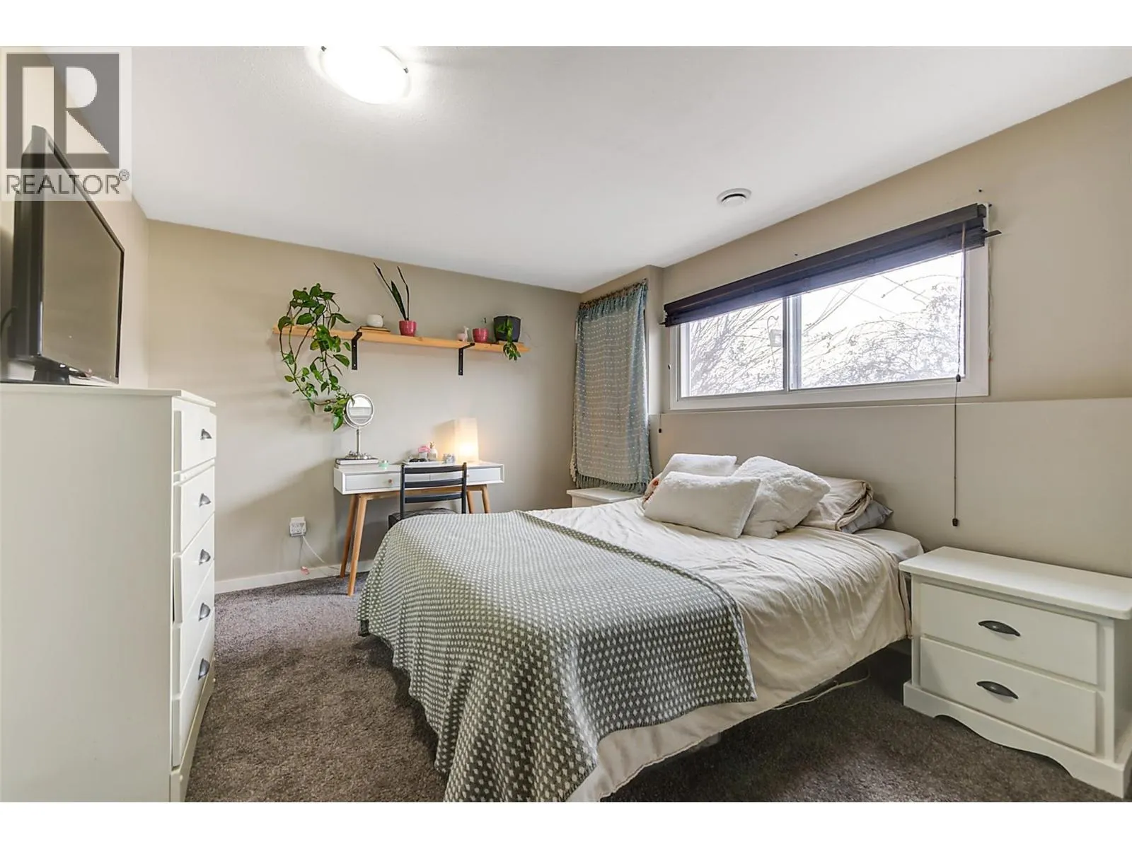 371 Valley Road Unit# 1-3