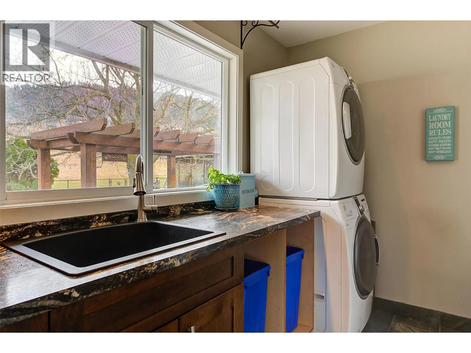 371 Valley Road Unit# 1-3