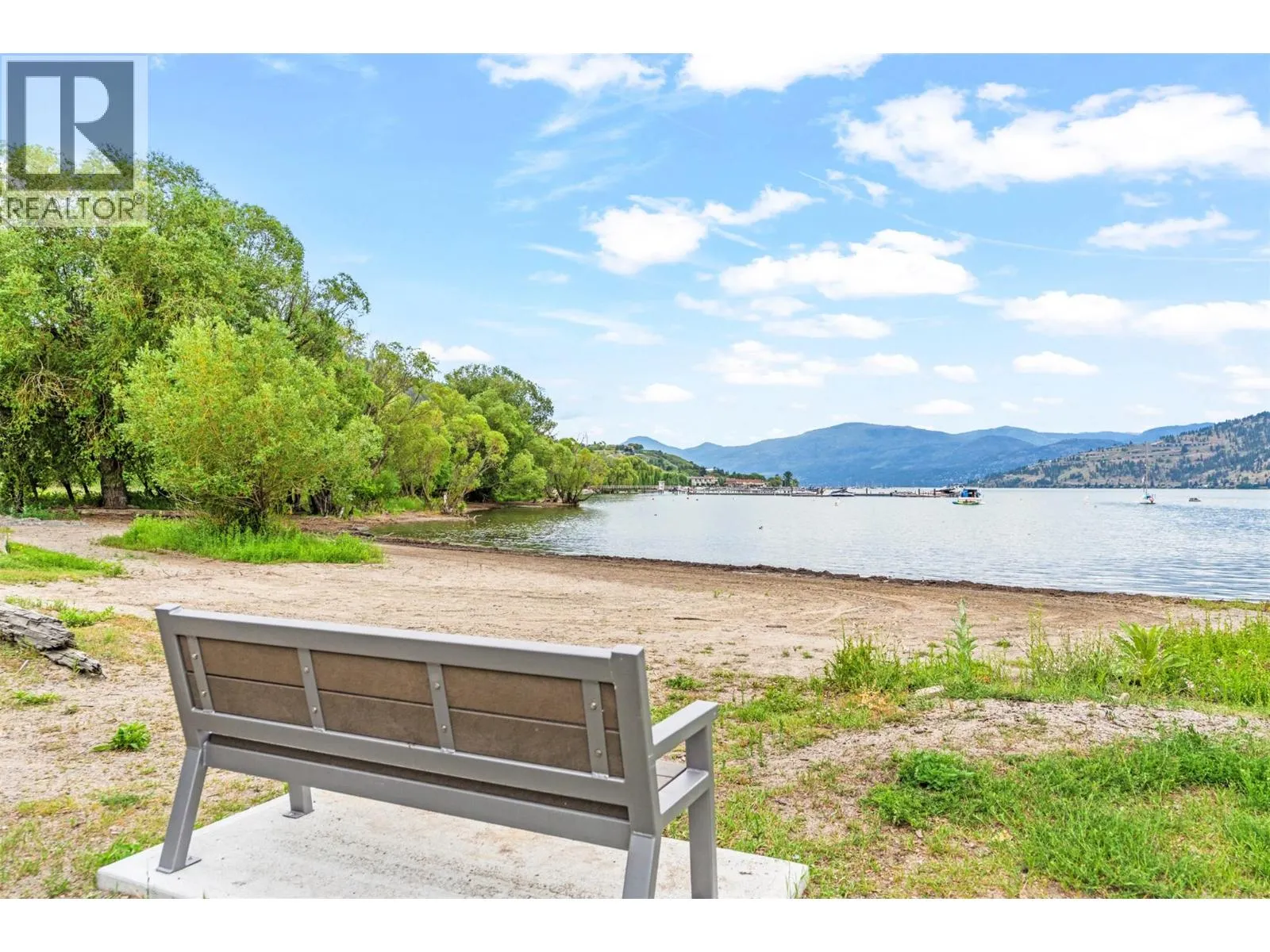 2555 Lakeshore Road Unit# 303