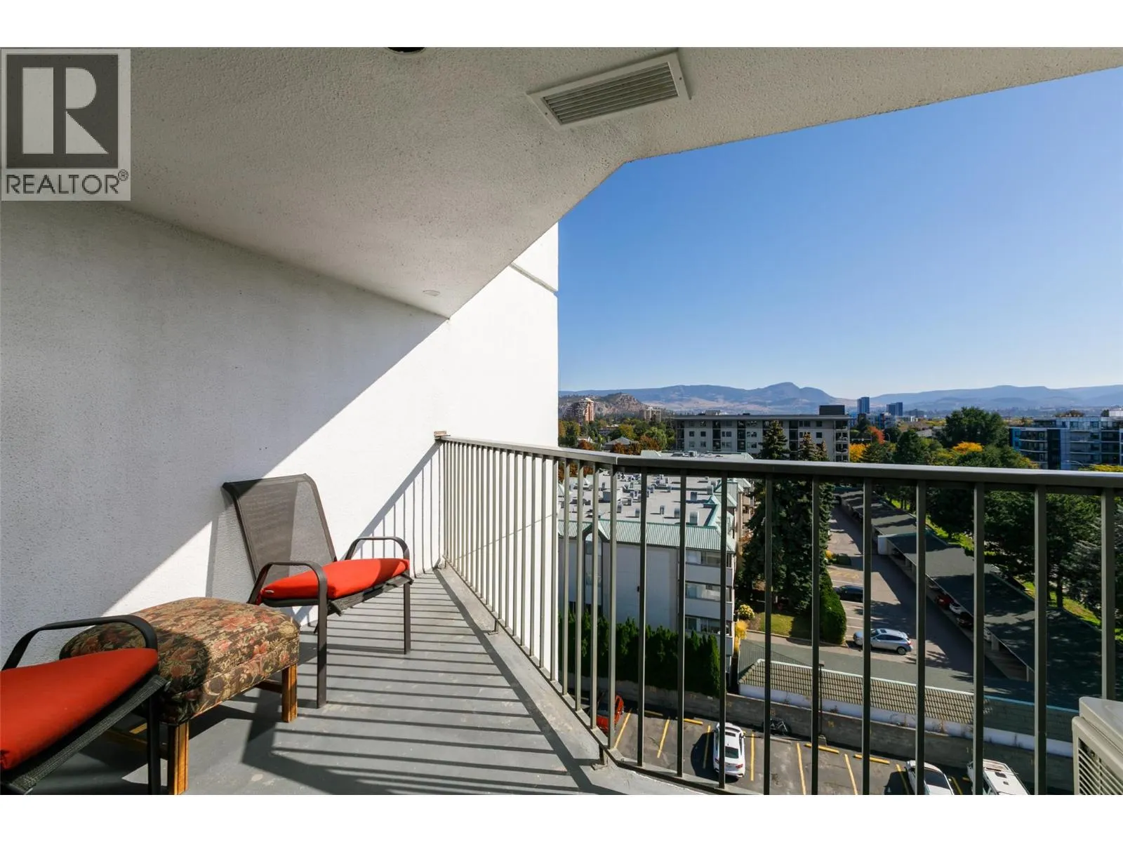 737 Leon Avenue Unit# 807