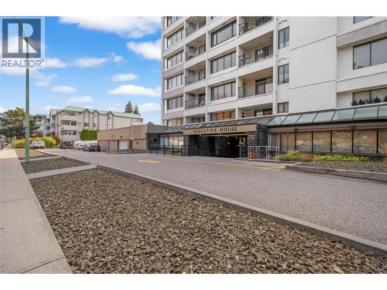 737 Leon Avenue Unit# 807