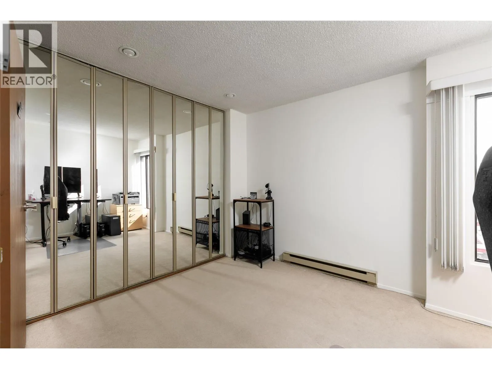 737 Leon Avenue Unit# 807