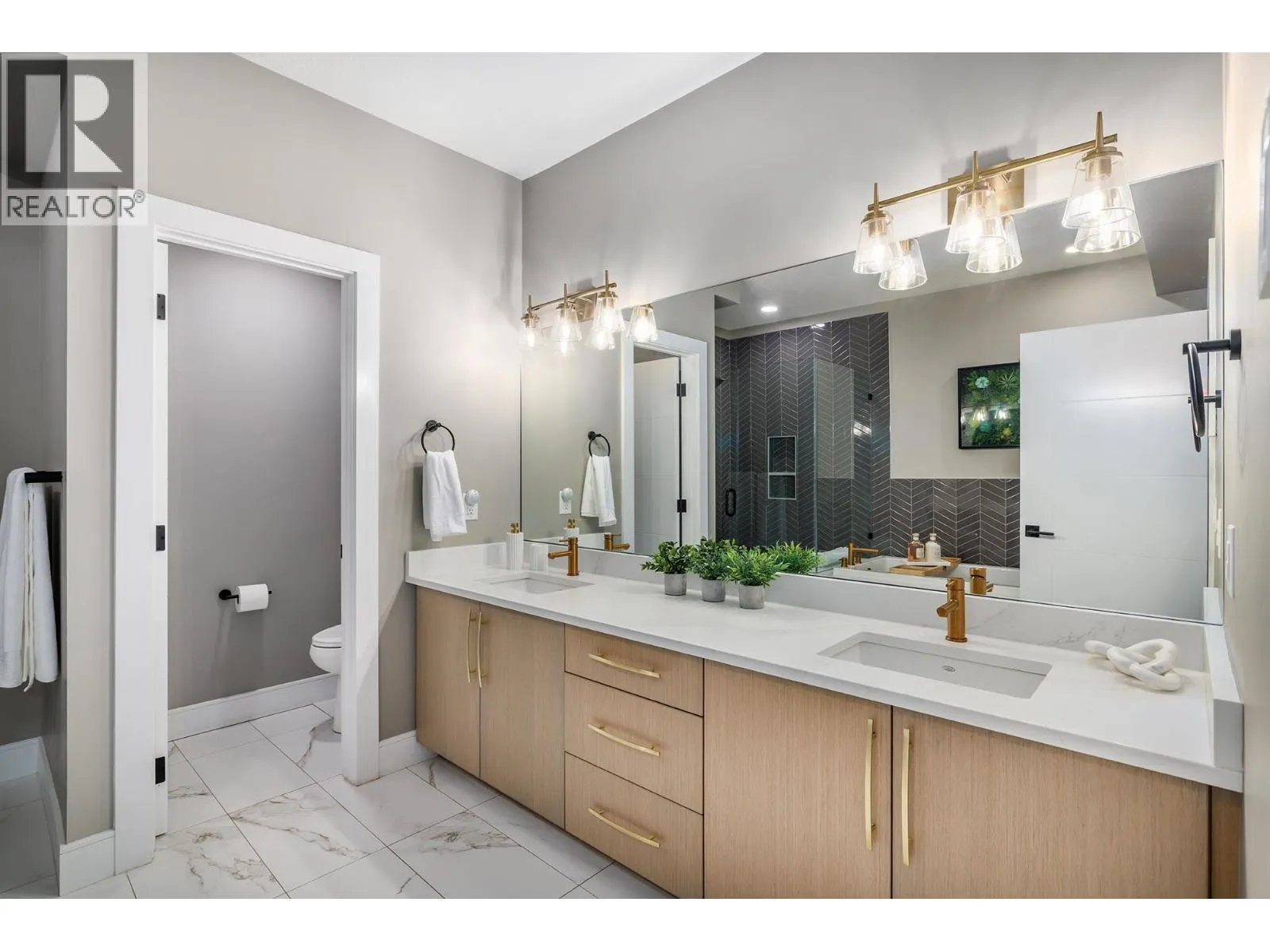 529 Truswell Road Unit# 503