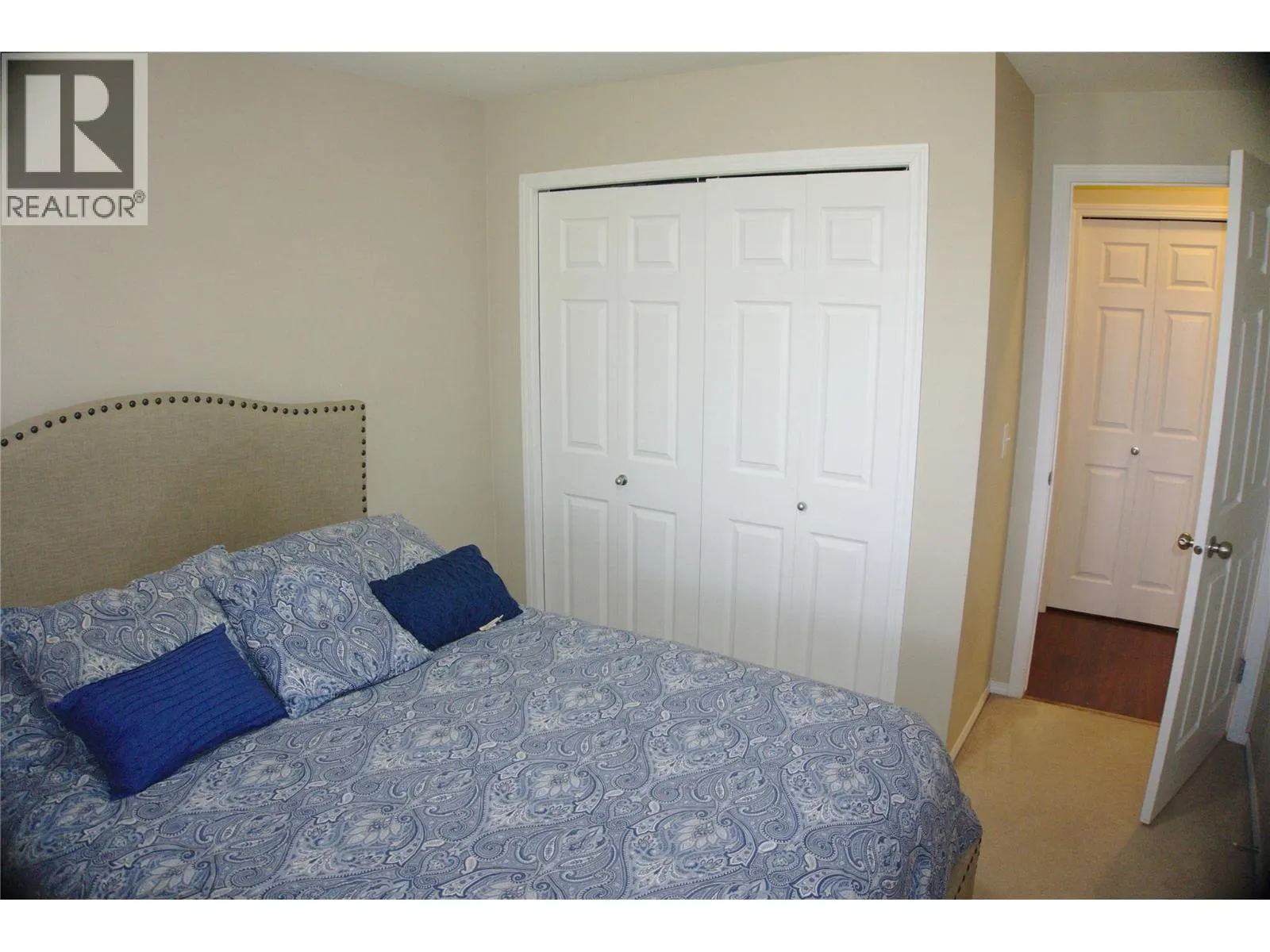 1875 Country Club Drive Unit# 1316